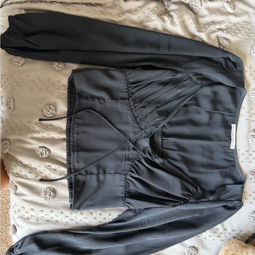 Abercrombie & Fitch Classic Black Top
